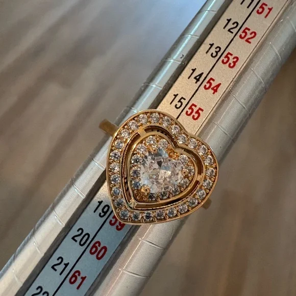 💎 Rose gold tone ring - Picture 2 of 3